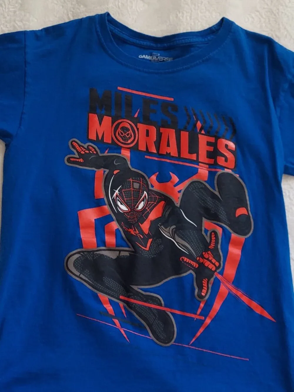 Marvel cozy red